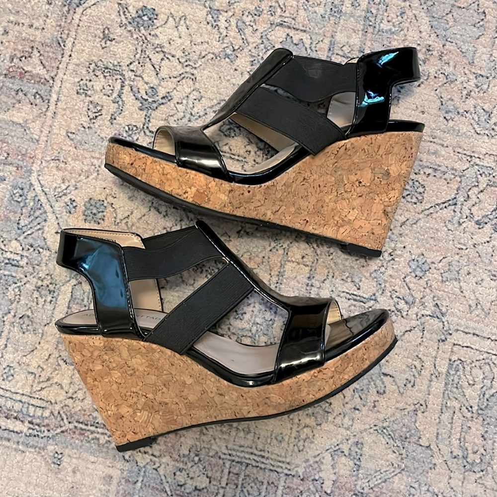 Adrienne Vittadini Wedges